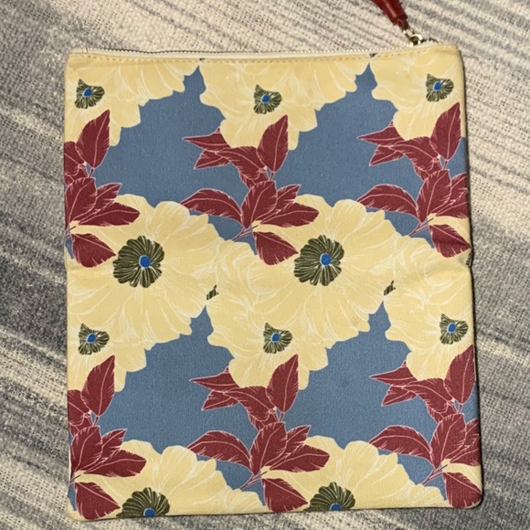 RACHEL PALLY Floral Reversible Clutch - Picture 6 of 6